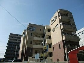 孝成ビルの外観