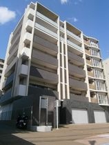 アクトタレイア茨木駅前の外観