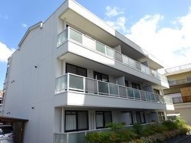 アメニティ駅前の外観