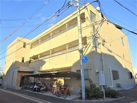 グラン・レスペリーの外観