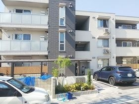 AZUR上中条の外観