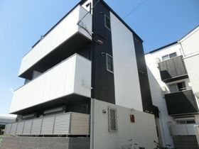 ロイヤルワン中穂茨木の外観