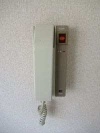 インターホン内機