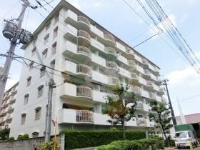 サンピア茨木の外観