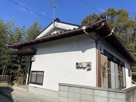 須堯様貸家の外観