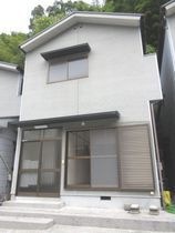 宇和島市妙典寺前の外観