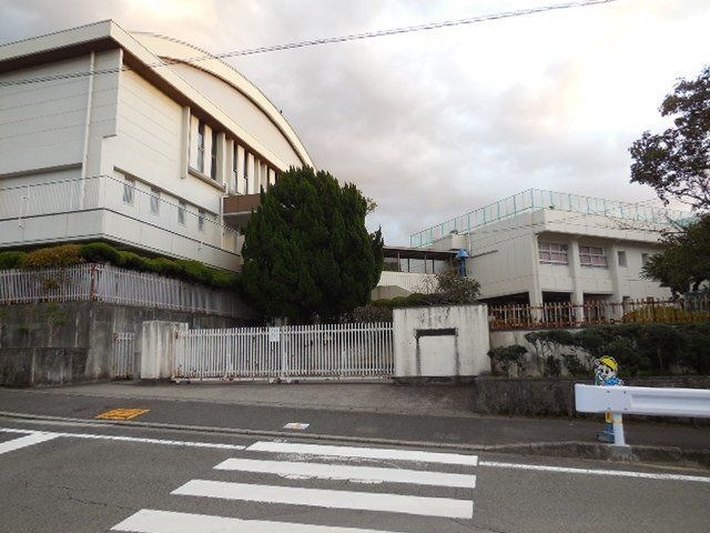 宇和島市立天神小学校