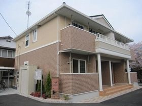 宇和島市夏目町１丁目の外観