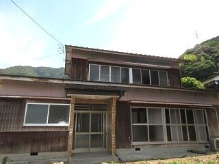 写真：宇和島市柿原の外観