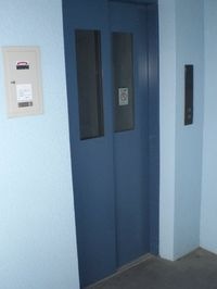 エレベーター