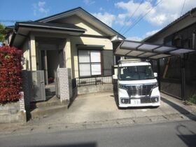 鏡田中前田貸家の外観
