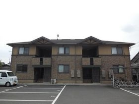 都城市鷹尾３丁目の外観