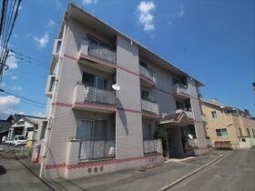 ウエストポンド1の外観