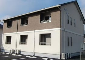カノン岩下の外観