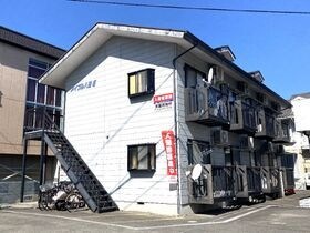 メープル八田Eの外観
