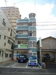 写真：佐世保市城山町の外観
