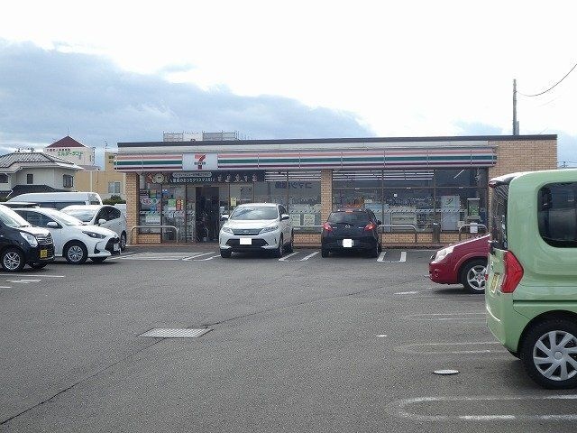セブンイレブン福島吉倉店