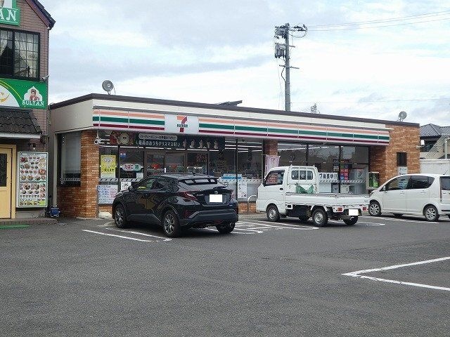 セブンイレブン福島御山店