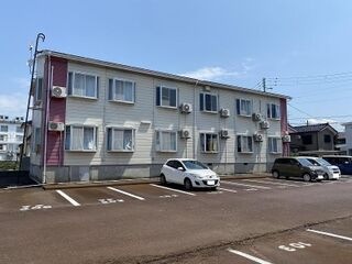 写真:MTハイツ北山の外観