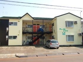 ファーストハイツ大島の外観