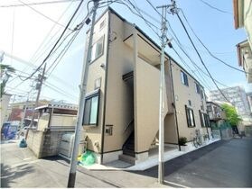 足立区千住中居町の外観