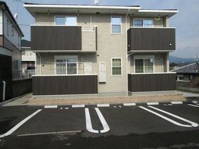 諫早市栄田町の外観