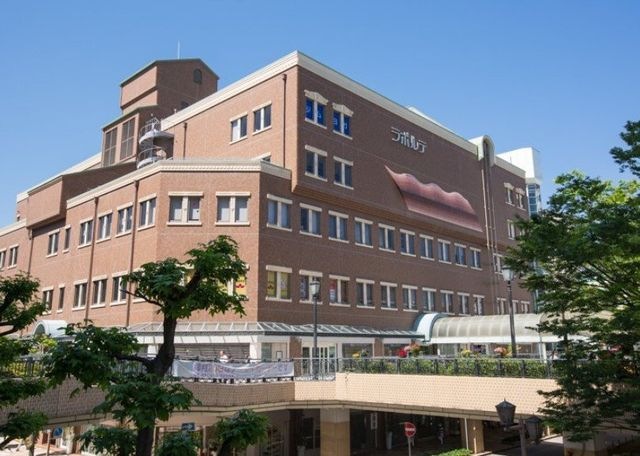 ラポルテ東館