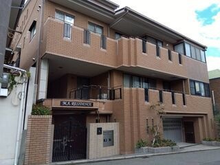写真:芦屋市春日町の外観
