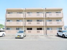 津山市高野山西の外観