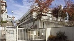寝屋川市立第十中学校