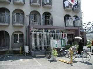 四條畷岡山郵便局