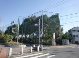守口市立錦中学校