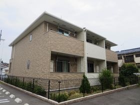 シャルマンコートの外観