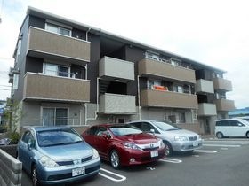 クレヴィアメゾンの外観