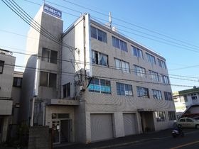 岡林ビルの外観