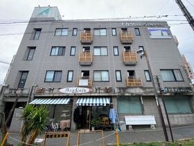 ナカタビルⅢ番館の外観
