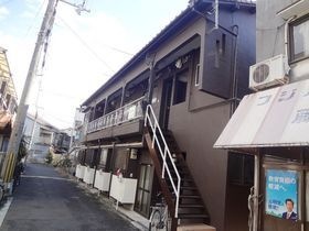 ロイヤル石原A棟の外観