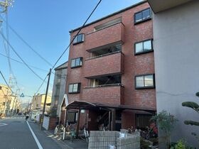 シャンテ渡辺の外観