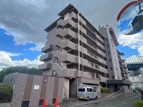 エスペランサ門真南の外観