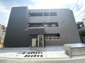 セレニティ大池町A棟の外観