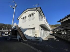 岡ハイツの外観