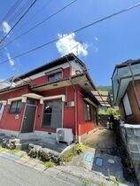 高山アパートの外観