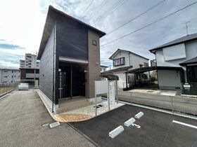 高知市鴨部2丁目の外観