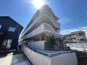 高知市中秦泉寺の外観