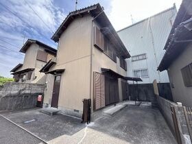 高知市石立町の外観