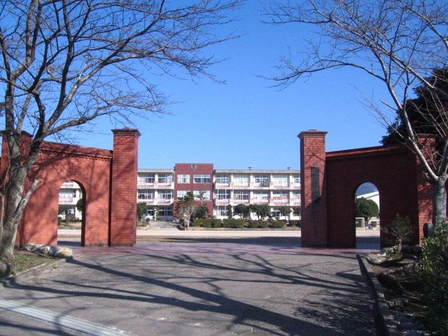 伊万里市立大坪小学校