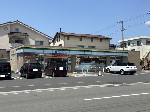 ファミリーマート宇和島桝形店