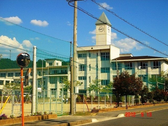 恵那市立恵那東中学校