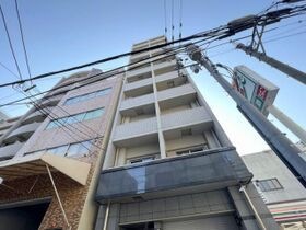 プレシャス・コーホーの外観