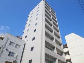 ルネス舟入町の外観
